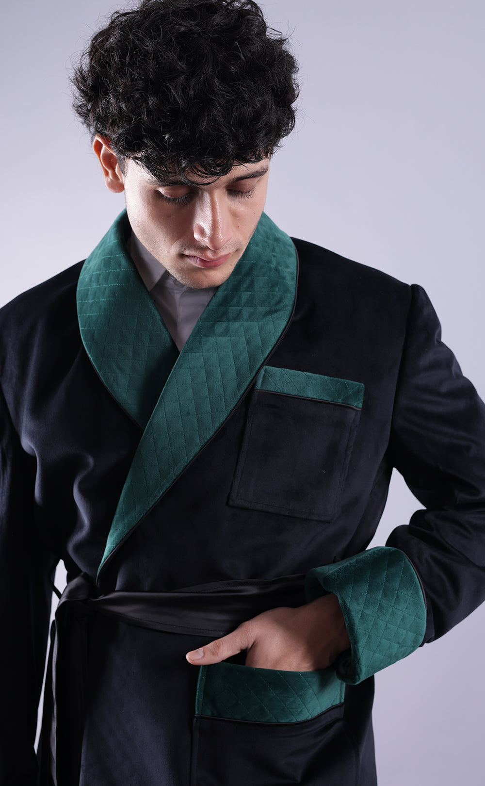 Men's Black Velvet Smoking Jacket - Luxurious Formal Wear, Classic Style