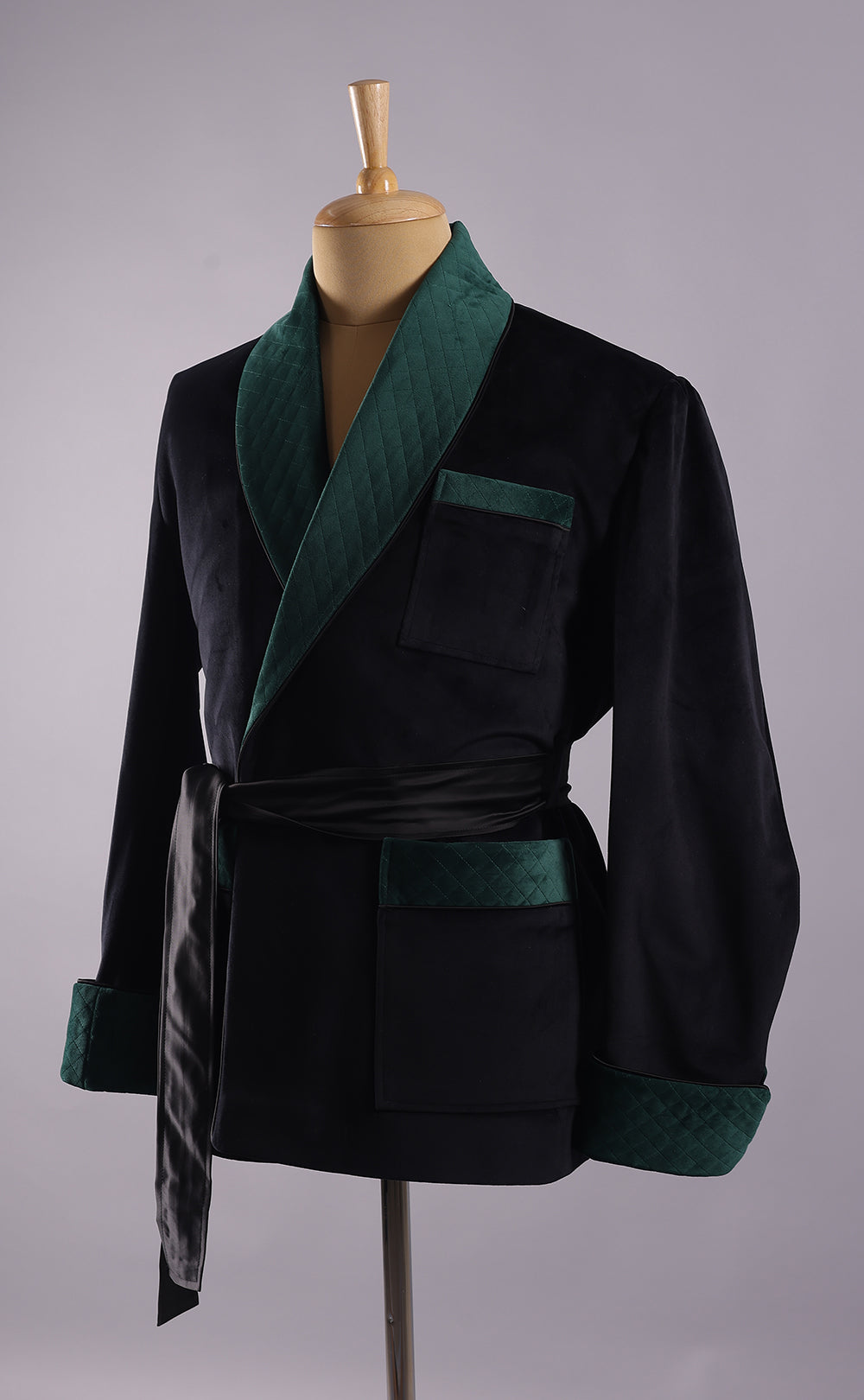 Men's Black Velvet Smoking Jacket - Luxurious Formal Wear, Classic Style