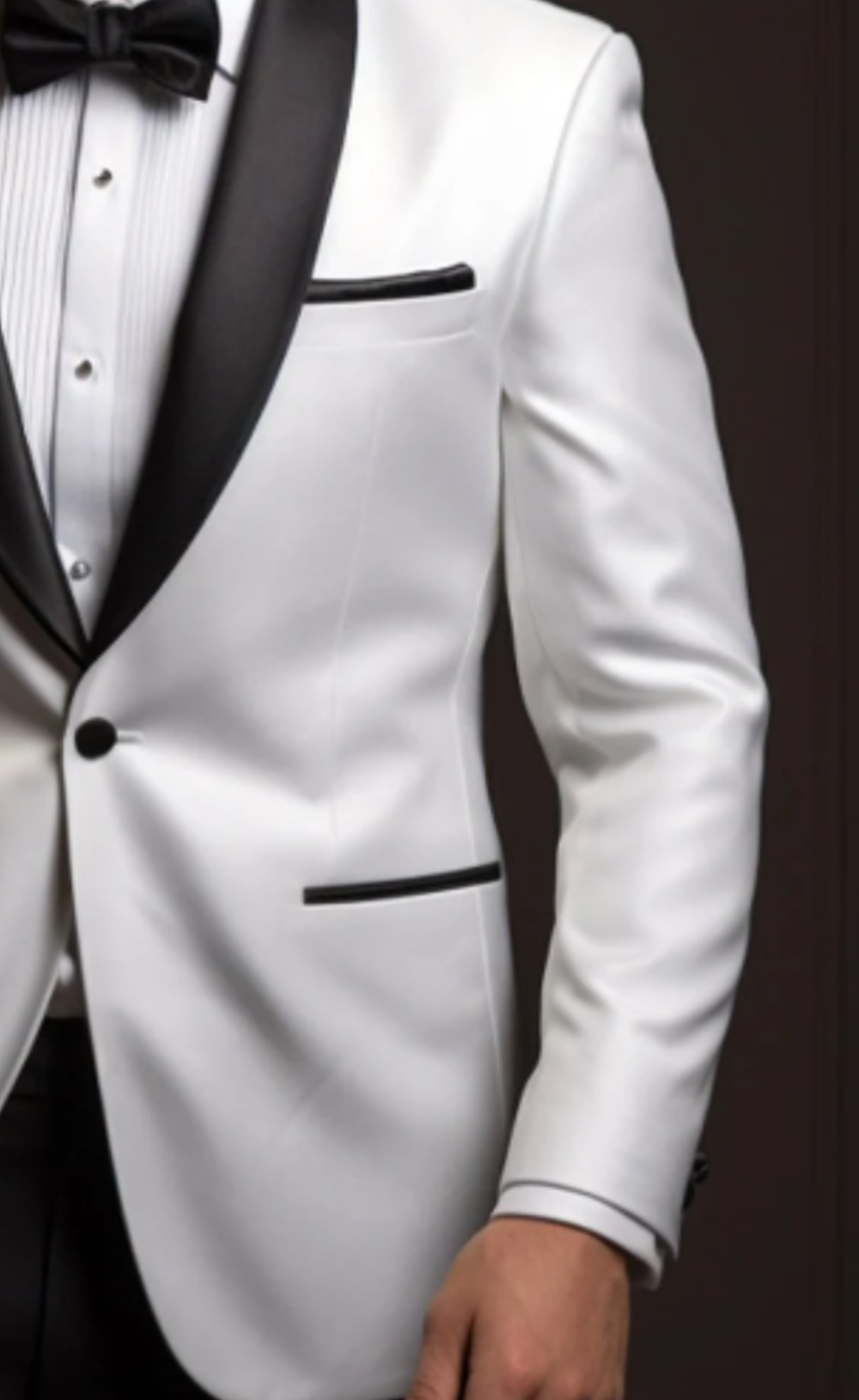 Elegant White Tuxedo Wedding Suit for Men - Classic Formal Attire - Tailored Suit - The Rising Sun store, Vardo