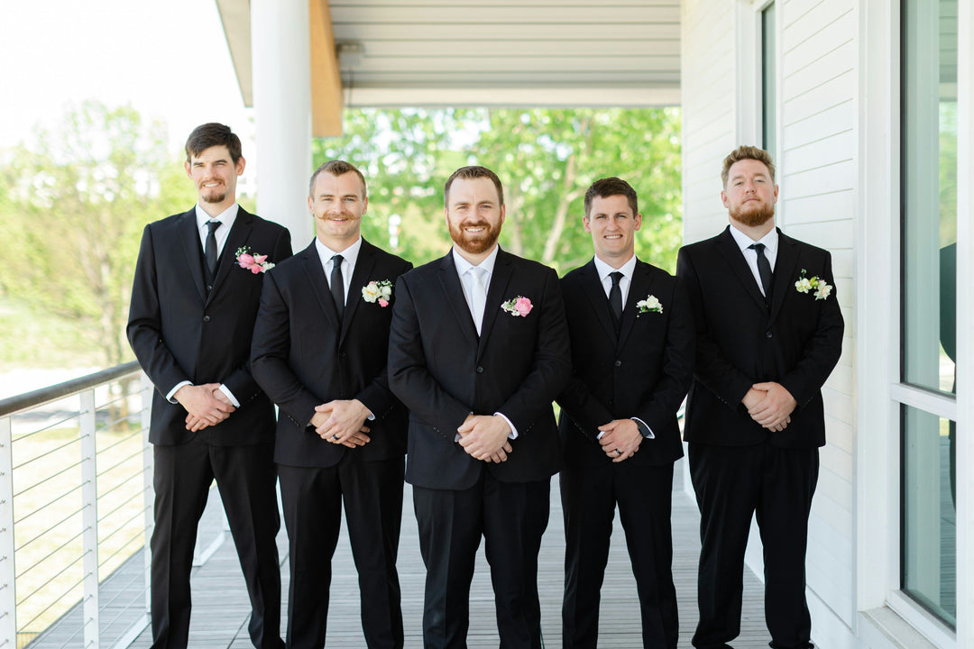 Everything a Groom Needs to Know About Men's Wedding Suits in the USA