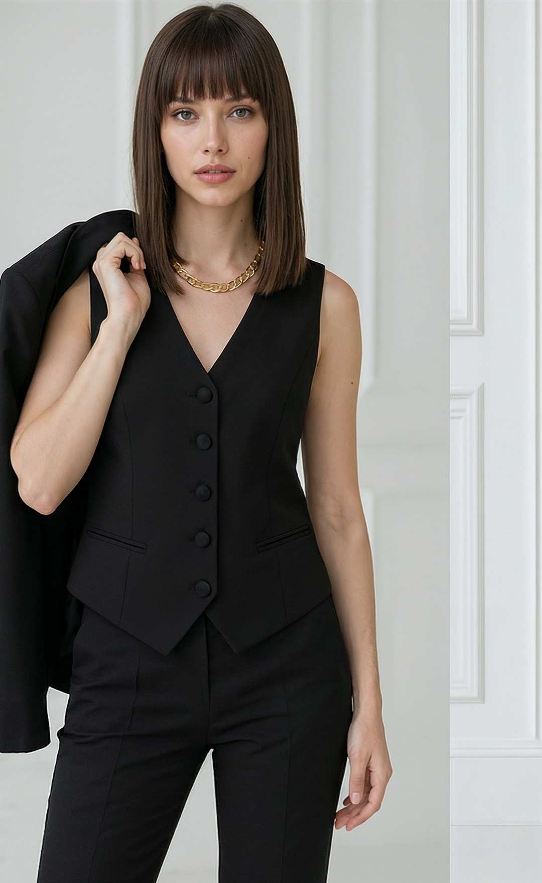 Black Three-Piece Suit – Modern Power in Classic Black
