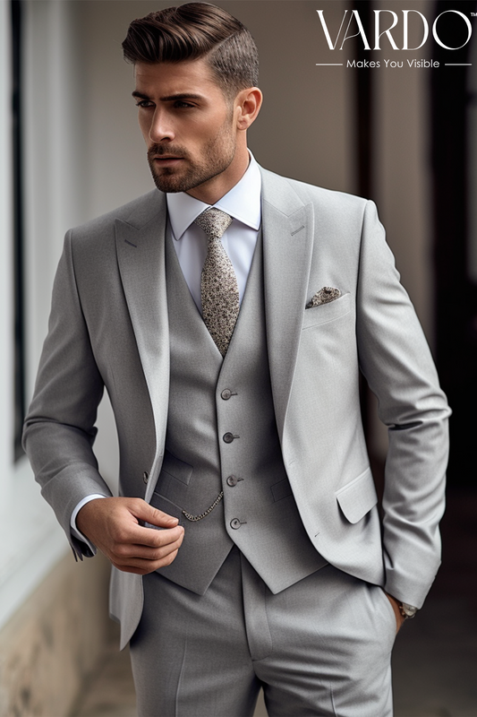 Stylish Light Grey Three-Piece Suit for Men