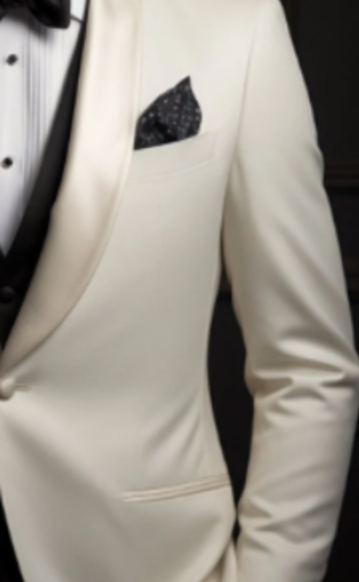 Elegant Style Ivory Tuxedo Suit for Men